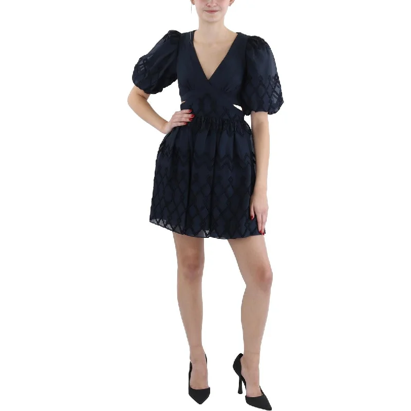 Womens Cut Out Above Knee Cocktail And Party Dress