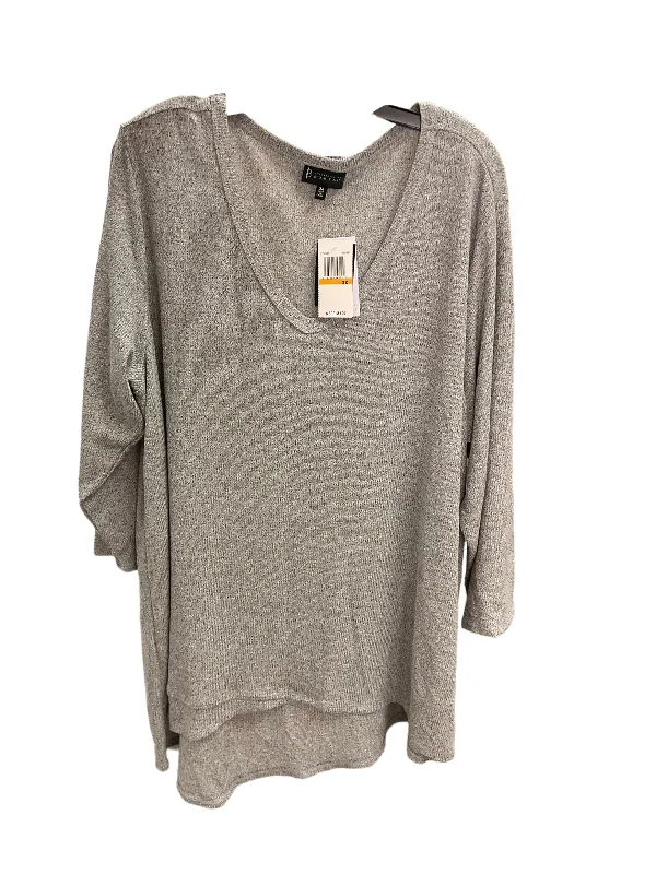 Top Long Sleeve By Bobeau In Grey, Size: 26